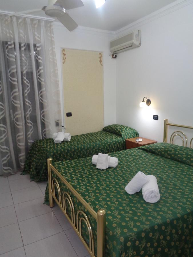 Hotel Le Voilier Torre Pali Buitenkant foto