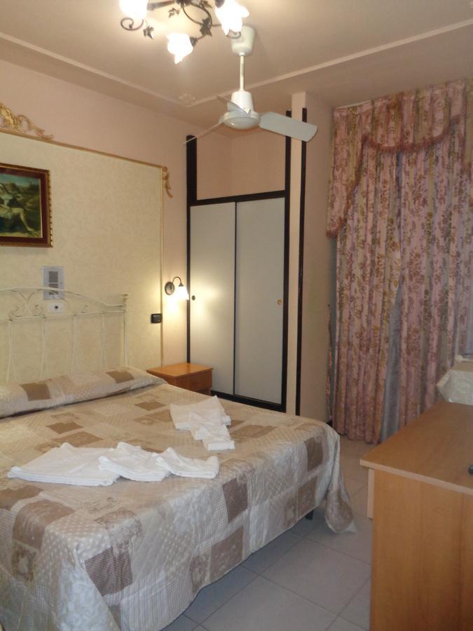 Hotel Le Voilier Torre Pali Buitenkant foto